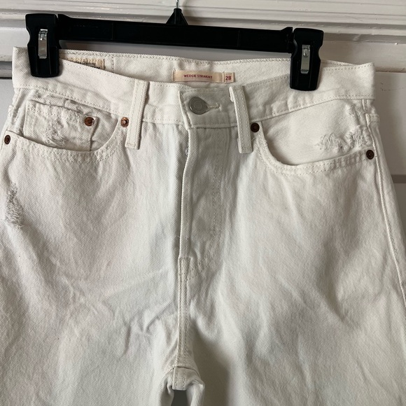 Levi’s Wedgie Straight Jeans Size 28 - Picture 4 of 15